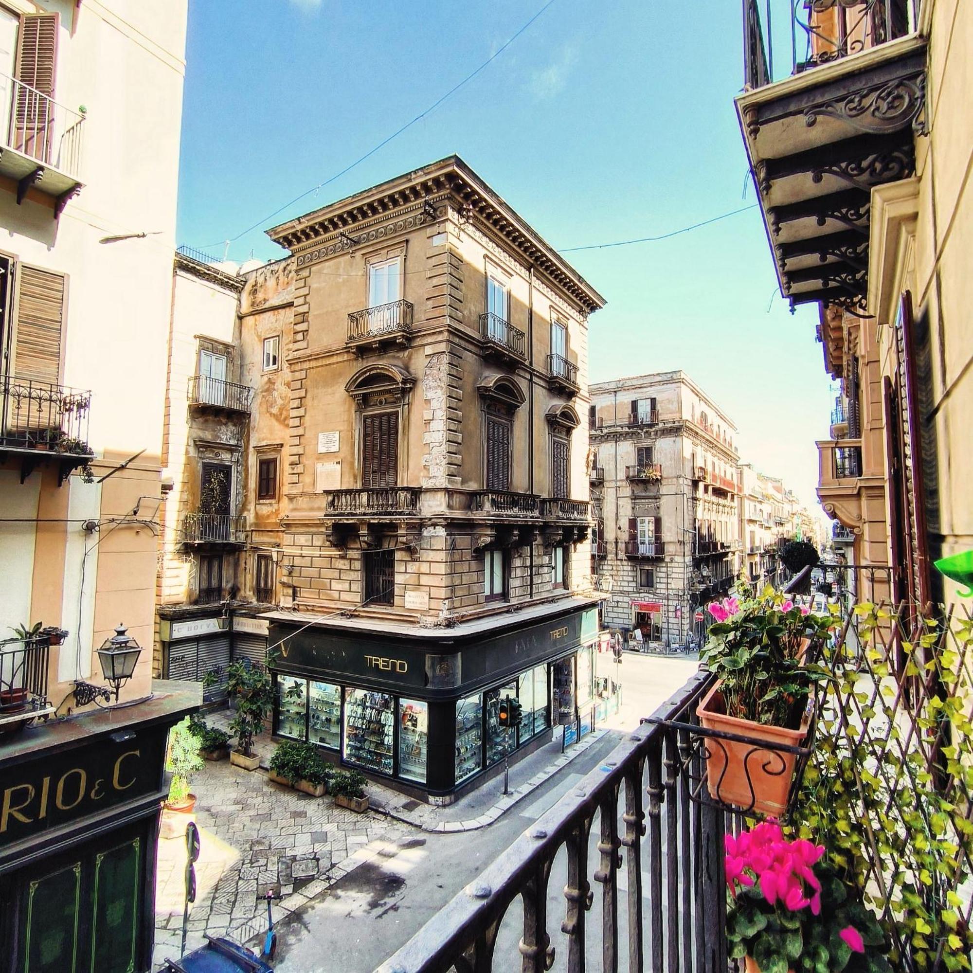 Vittorio Emanuele Rooms Di Prinzi Palermo Exteriér fotografie