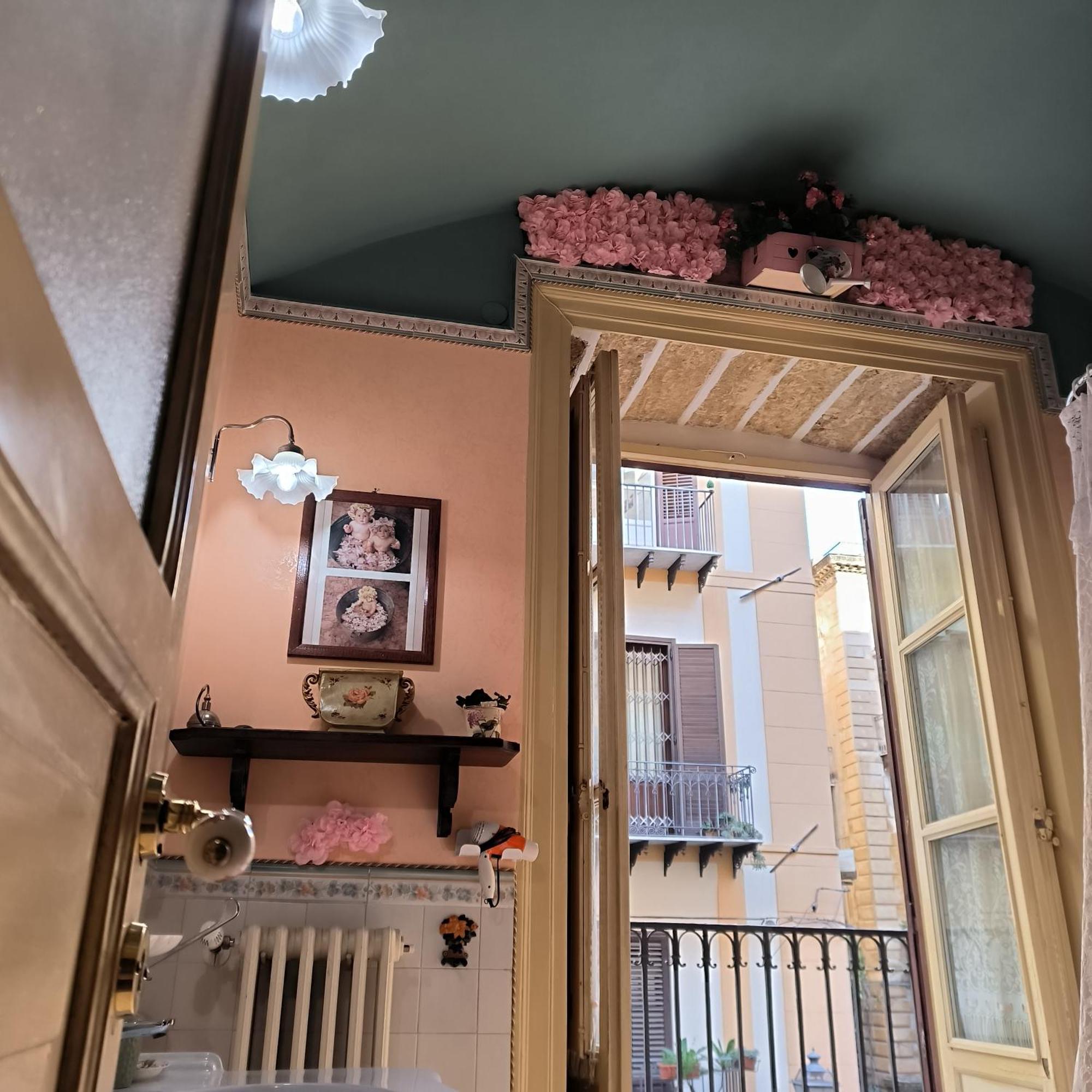 Vittorio Emanuele Rooms Di Prinzi Palermo Exteriér fotografie